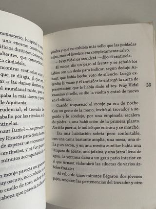 EL TROVADOR OSCURO
