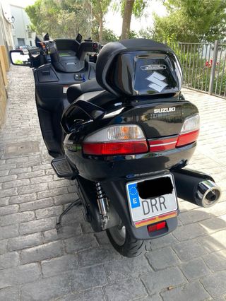 SUZUKI BURGMAN 650 EXECUTIVE