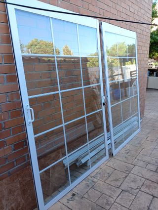 Ventanas Aluminio y Puerta Corredera Aluminio