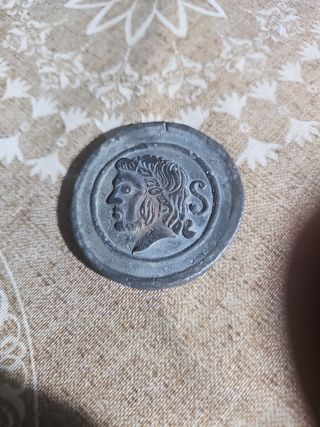 Pisapapeles Plomo Moneda Romana Vintage.