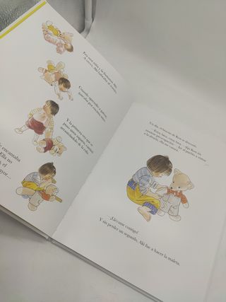 Aki y el zorrito cuento Akiko Hayashi