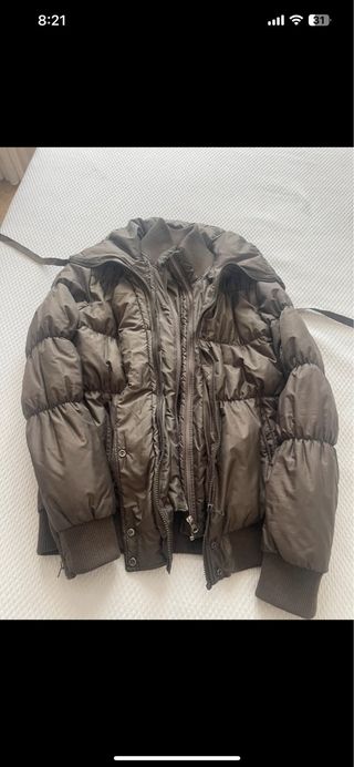 Cazadora / abrigo plumas de mujer Levi’s