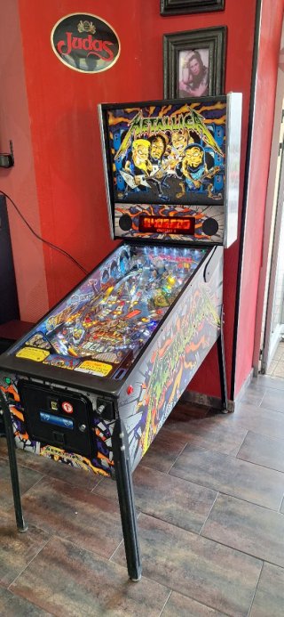 Pinball stern