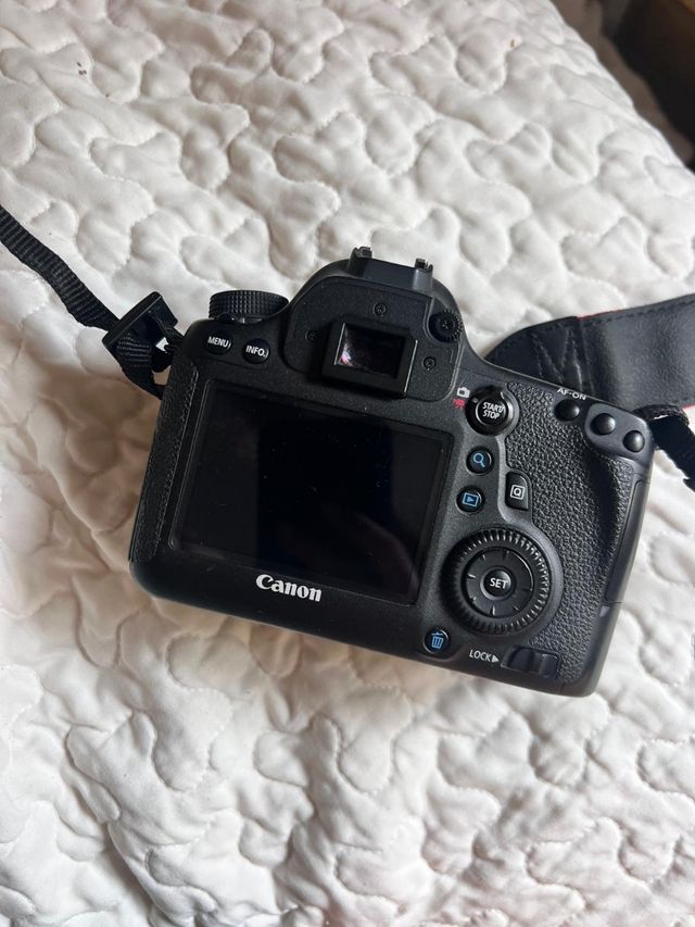 Canon 6D