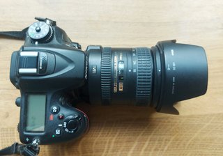 Nikon d7100, batería original y cargador
