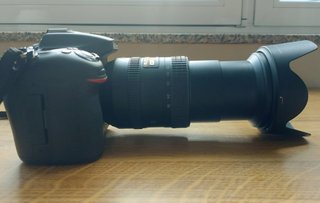 Nikon d7100, batería original y cargador