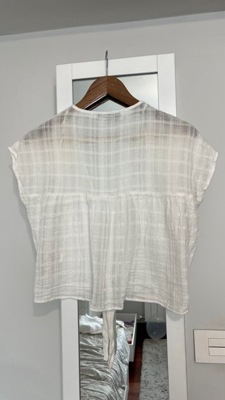 Blusa blanca nudo