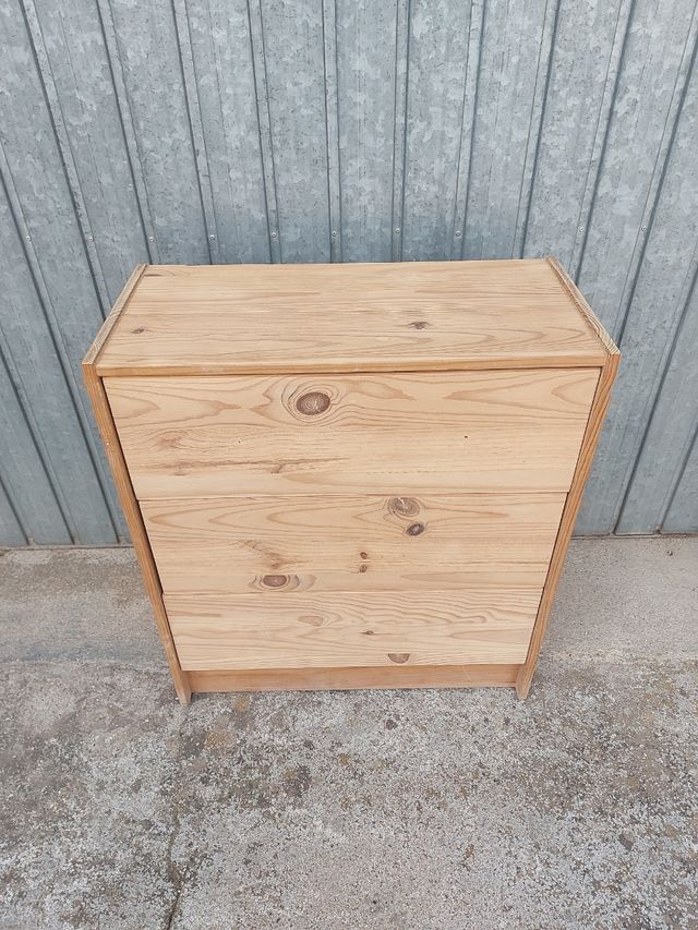 Mueble cajonera habitación