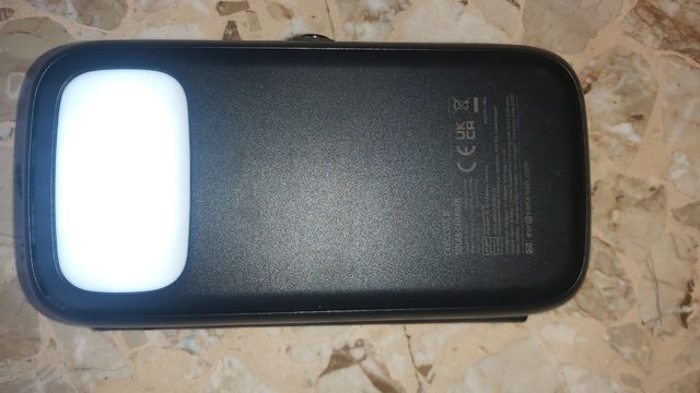 Pannello solare caricabatterie