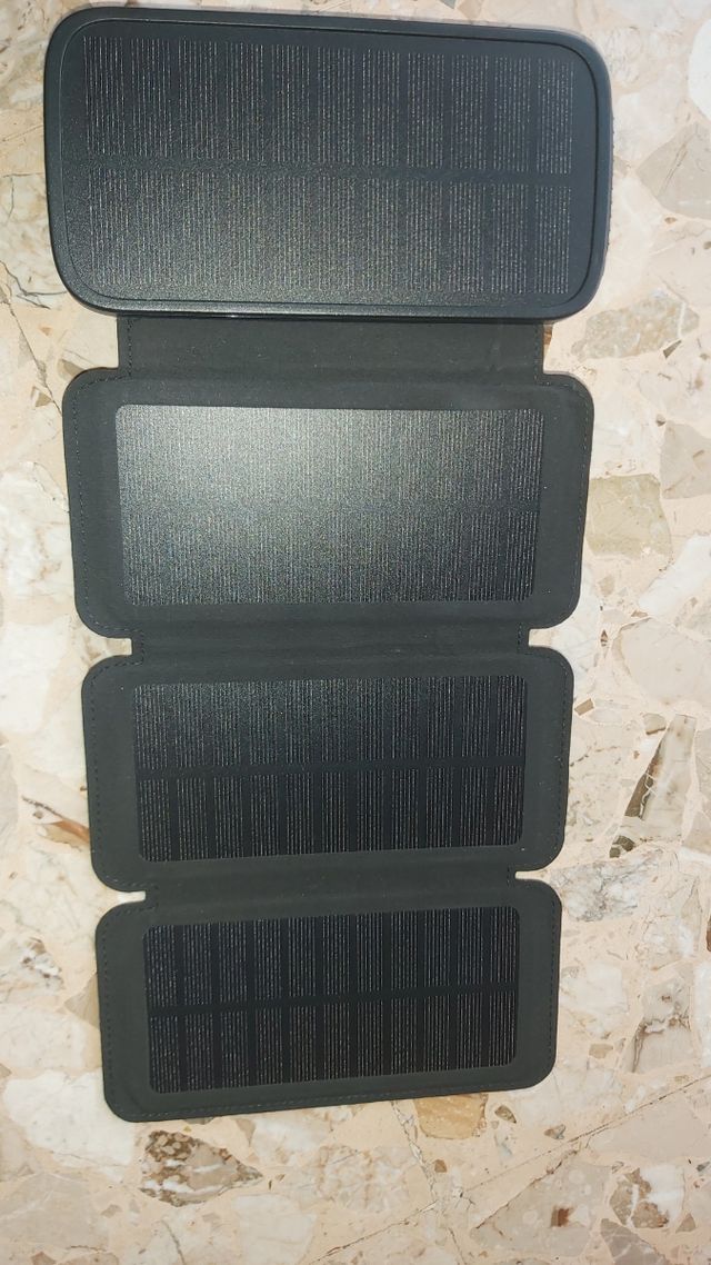 Pannello solare caricabatterie