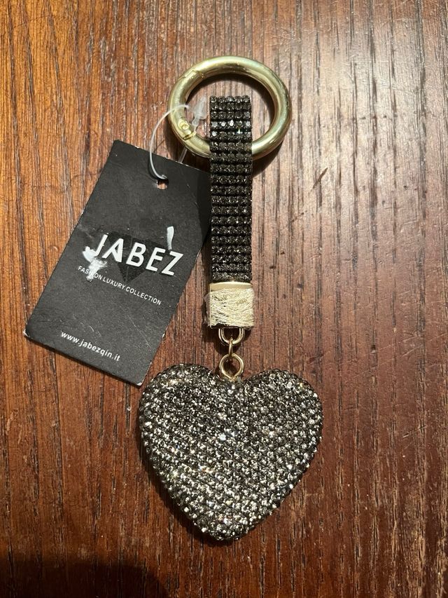 Portachiavi cuore con strass