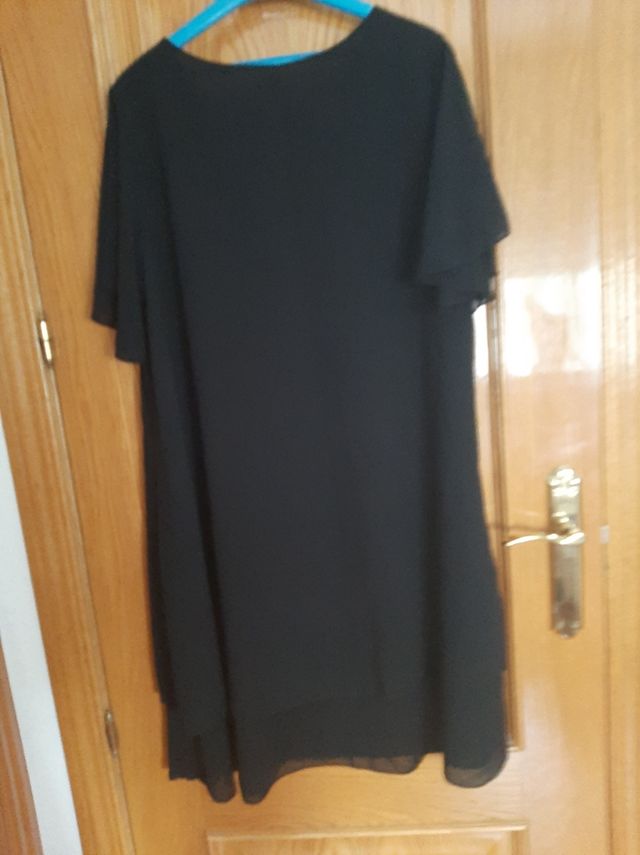 VESTIDO NEGRO