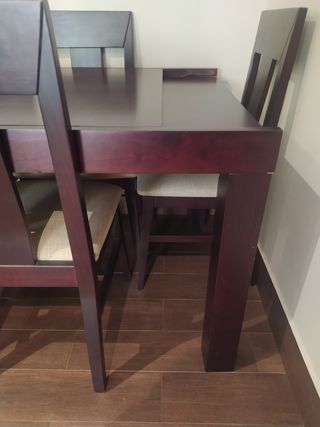 Mesa extensible + 6 sillas