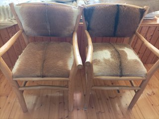 Sillas de piel de potro ZARA HOME