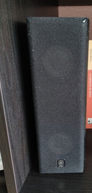 Amplificador 5.1 Yamaha con altavoces