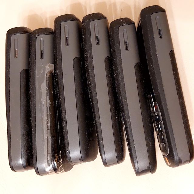 SET DI 6 TELEFONI NOKIA 2610