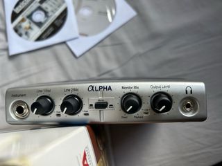 Interfaz de audio tarjeta de sonido lexicon alpha