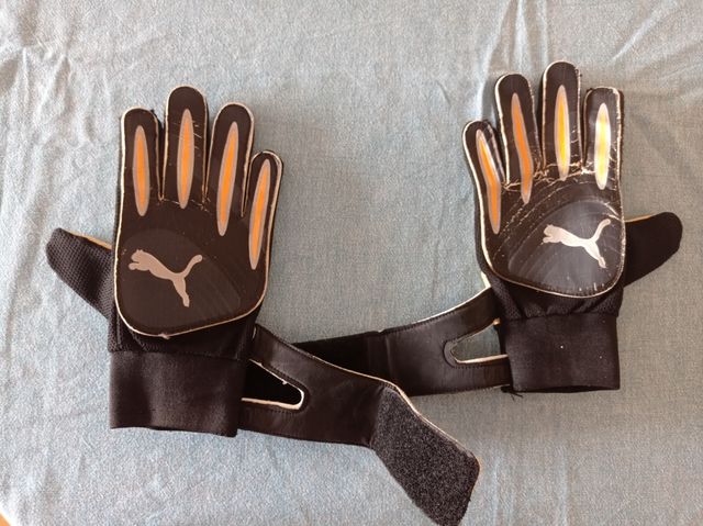 Guantes puma futbol