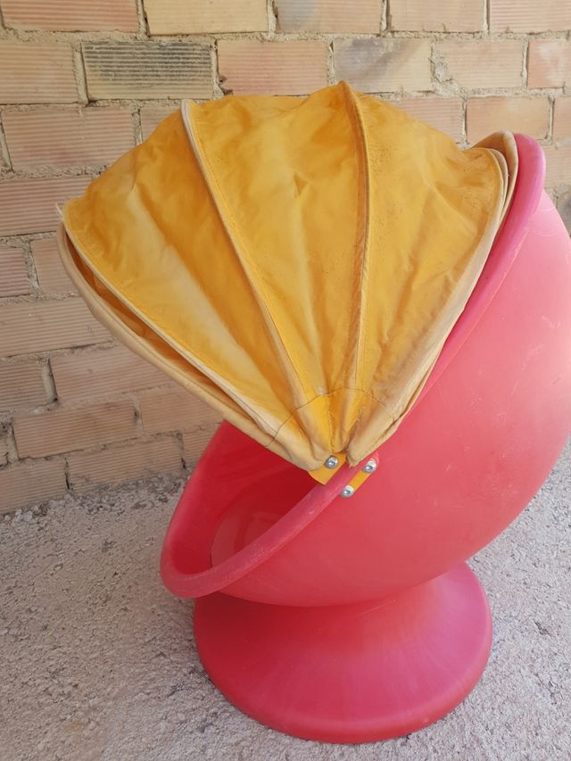 . Poltrona girevole in vendita