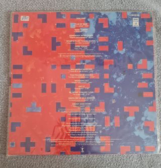 PAUL MCCARTNEY. TUG OF WAR