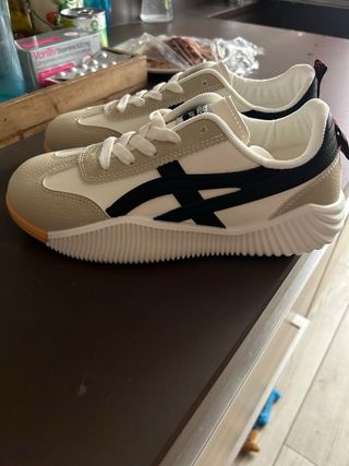 Sneakers nuevas