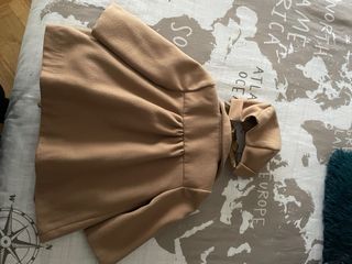 Abrigo niña con capota 24 meses