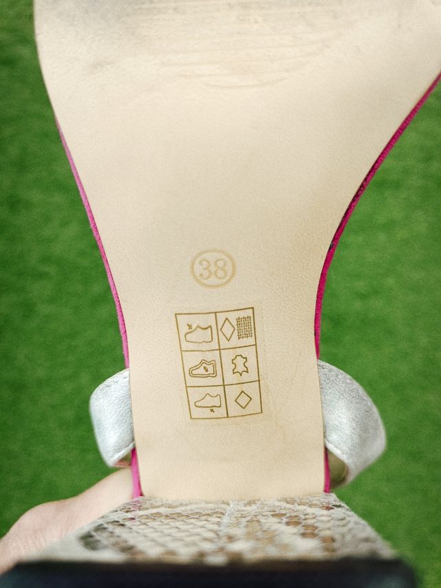 Sandalias de tacón marca La Strada