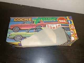 Coche juguete marca Román 
