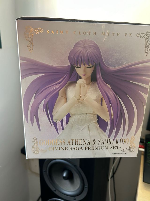 Caballeros Zodiaco Diosa Athena - Saori Caja