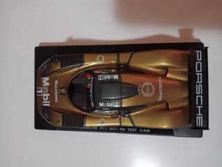 Coche Scalextric FLY