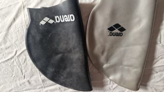 2 cuffie arena originali in silicone