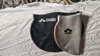 2 cuffie arena originali in silicone