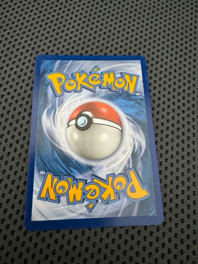 Carta pokemon charizard gx