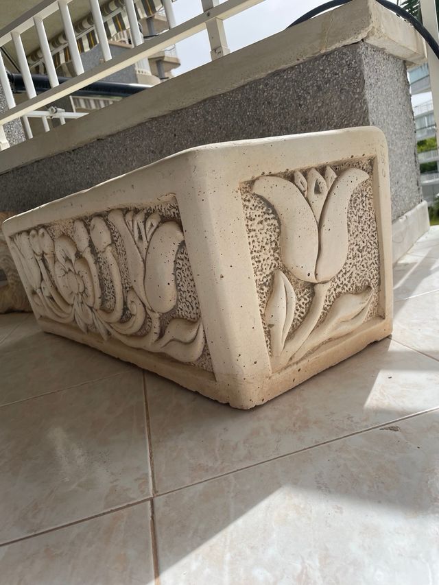 Lote de 6 jardineras de piedra