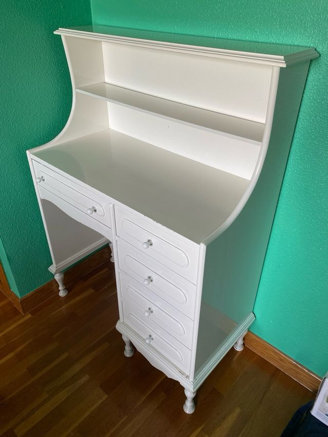 Mesa de escritorio infantil