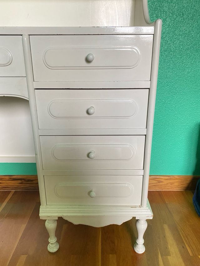 Mesa de escritorio infantil