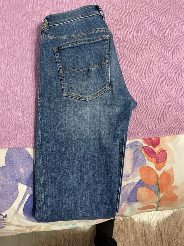 Vaquero ajustado diesel