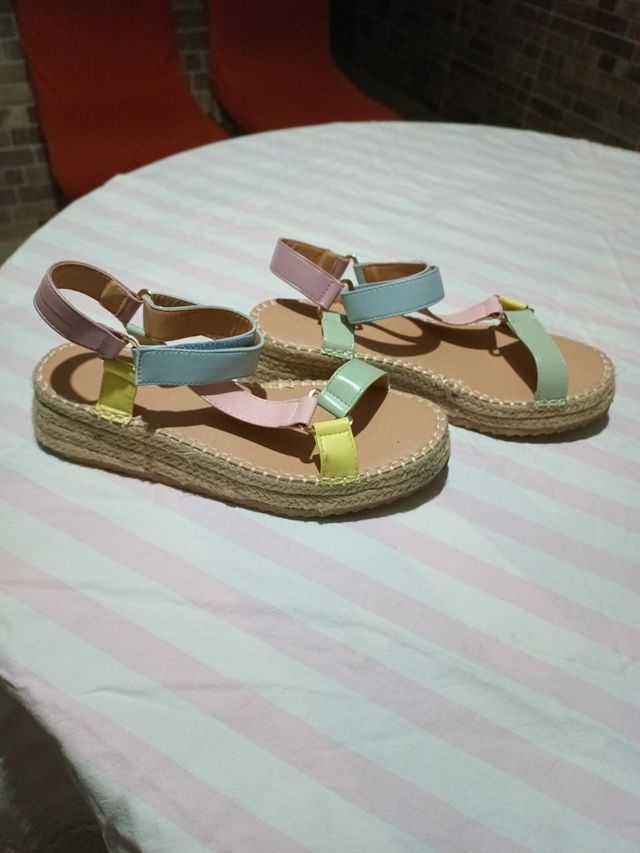 Sandalias talla 37