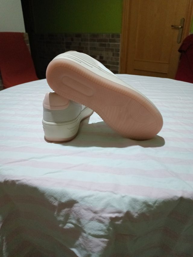 Zapatillas Bershka talla 37