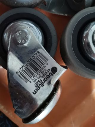 8 ruedas con suela de goma pivotantes tecnitem