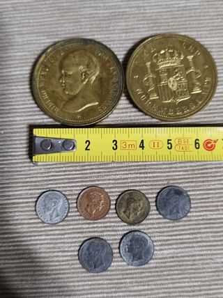 Caja de monedas latón antigua dinero menudo