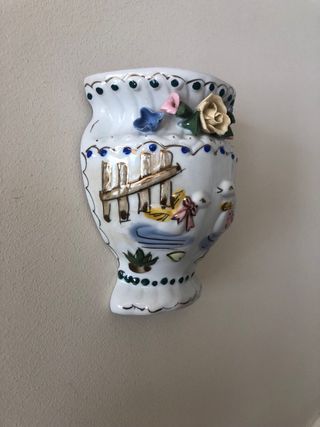 Pieza de cerámica para colgar en la pared