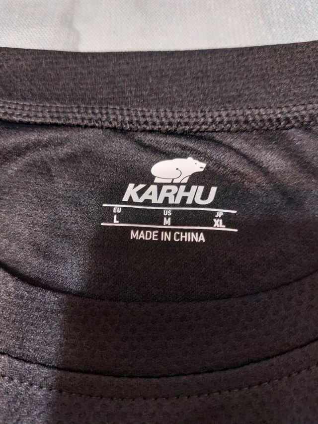 Maglietta KARHU nuova misura L.