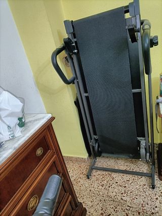 Macchina da passeggio non elettrica