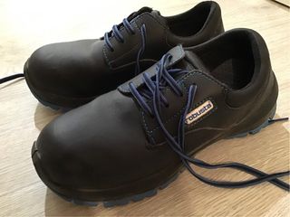 Zapatos seguridad mujer
