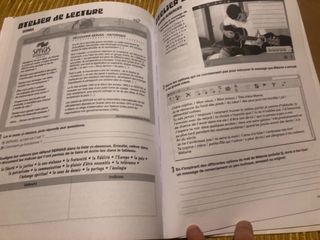 Parachute 3. Mèthode de francais. Santillana