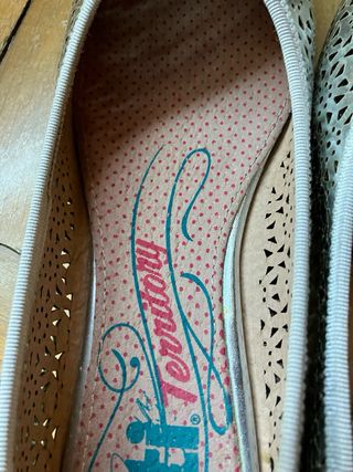 Zapatos manoletinas plateadas talla 39