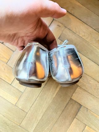 Zapatos manoletinas plateadas talla 39