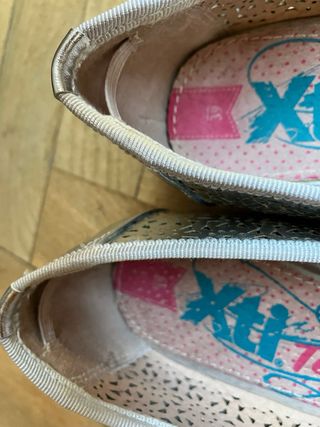 Zapatos manoletinas plateadas talla 39