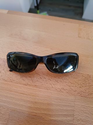 Ray-Ban 
